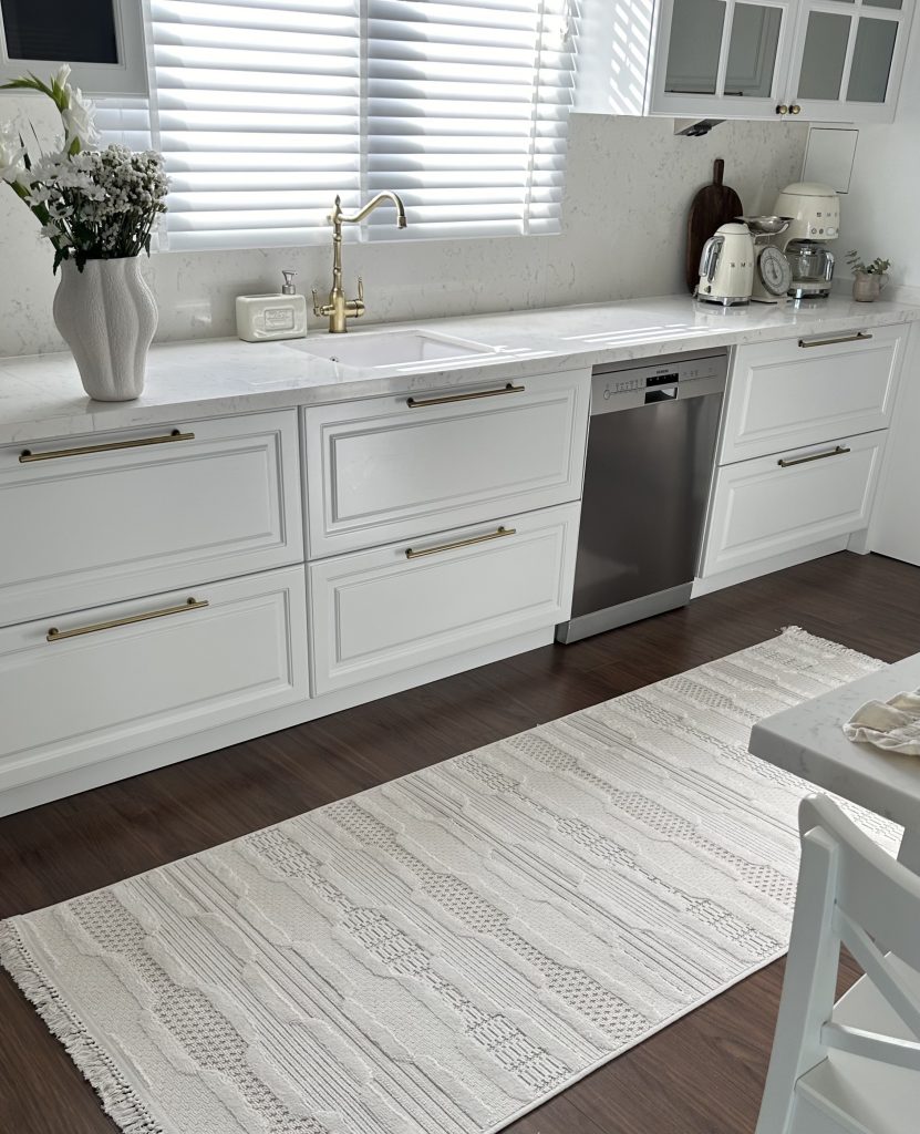 Kolay temizlenen kaymaz tabanlı mutfak halısı – Cool Halı